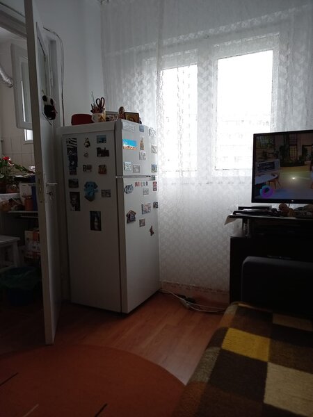 Berceni -Piata Sudului, Obregia, stradal, la 10 minute de metrou